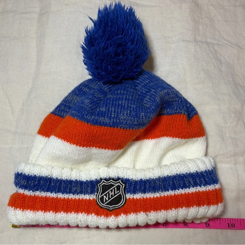 New York Islanders Reebok Center Ice Pom Beanie NHL Knit Hat
